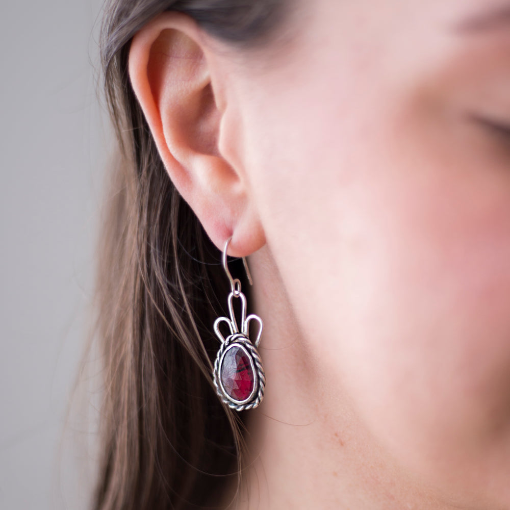 Rhodolite Garnet Drop Earrings – Medici Elegance