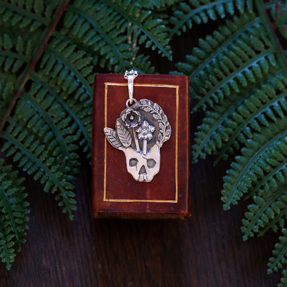 Druid skull necklace