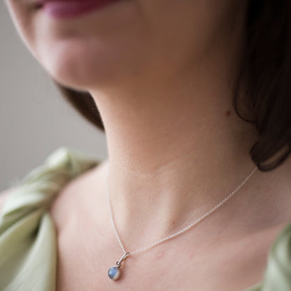 Little Light Necklace - Rainbow moonstone