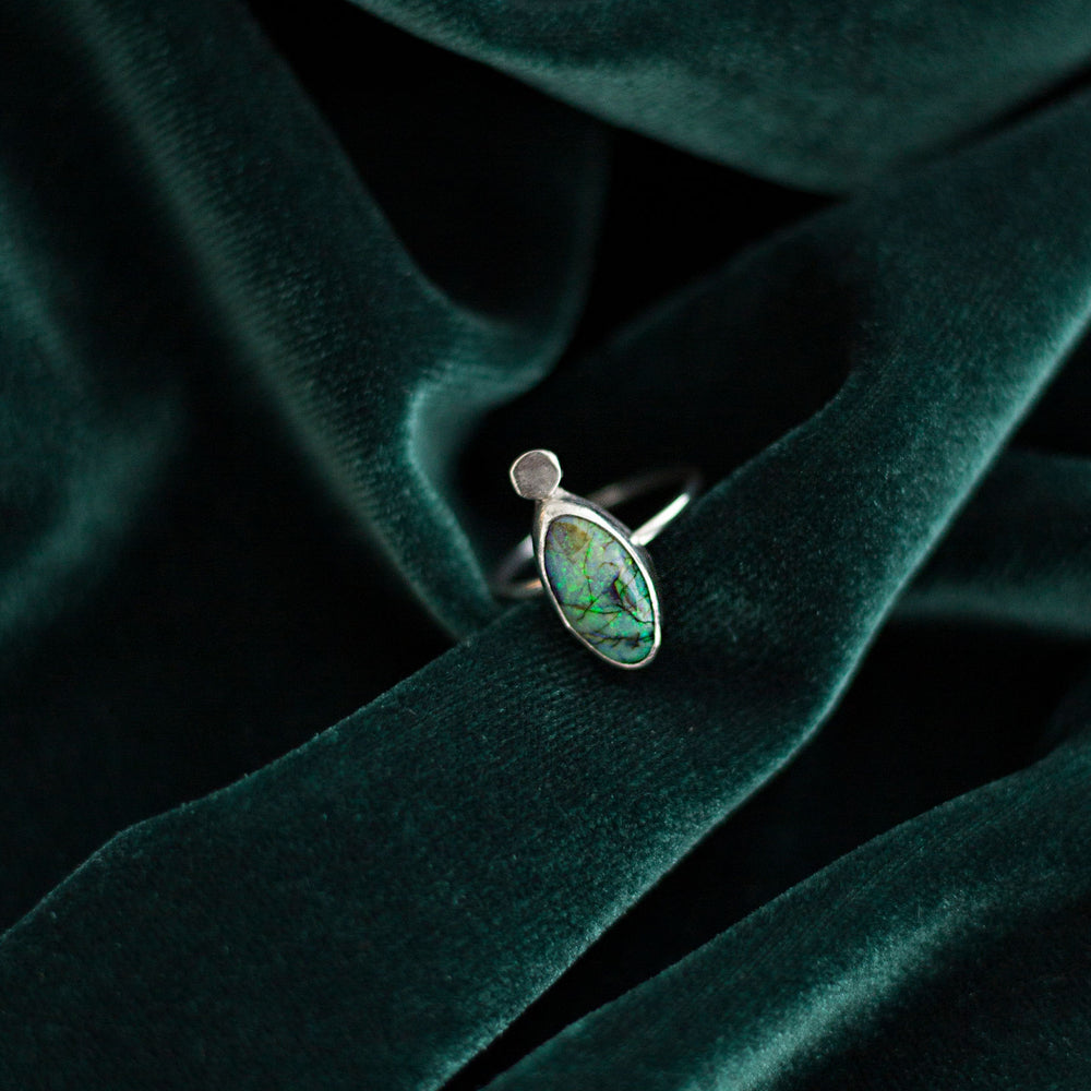Pixie ring