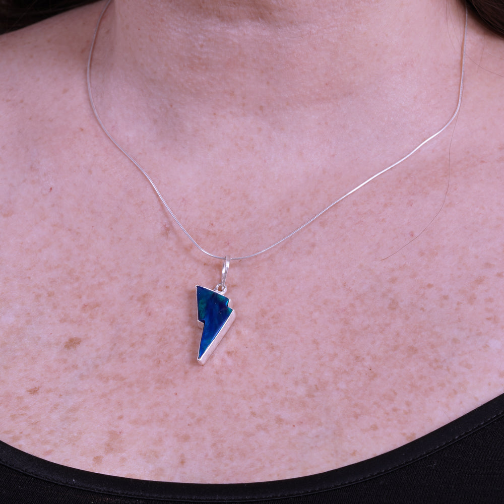 Small bolt necklace - dark blue