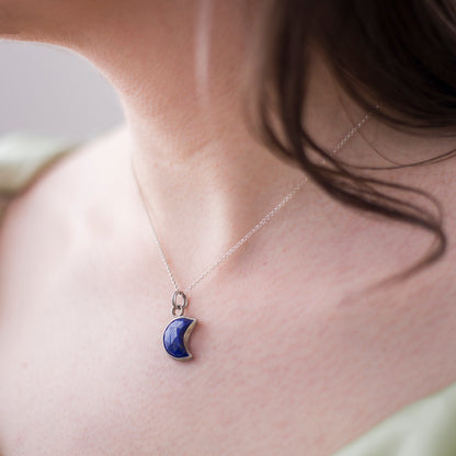 Lapis Moon Necklace – Midnight Silver Pendant