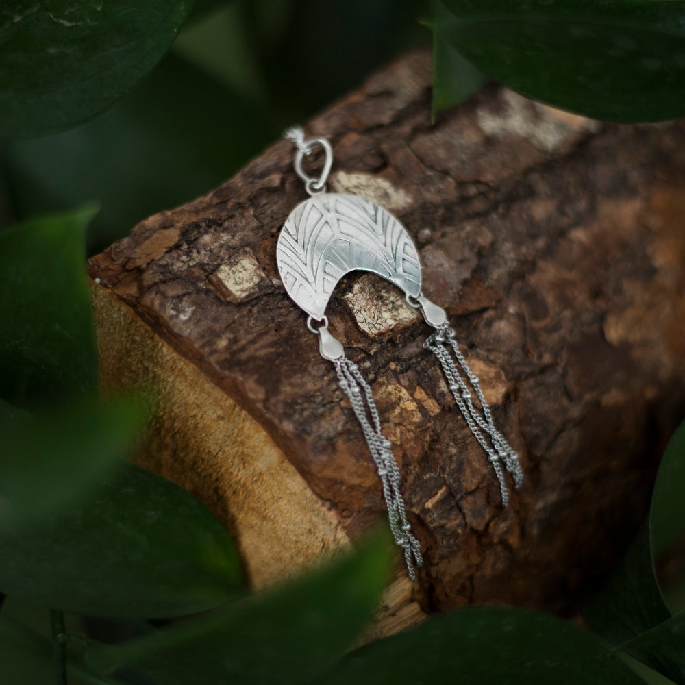 Duomo Pendant Necklace – Silver Arched Design