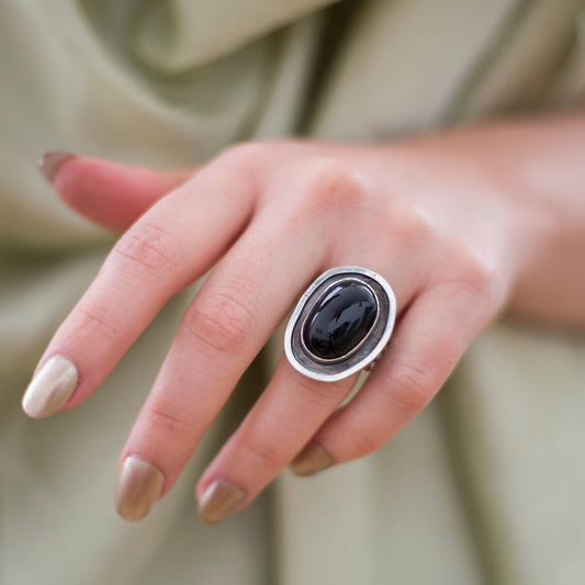 Statement silver Onyx Ring