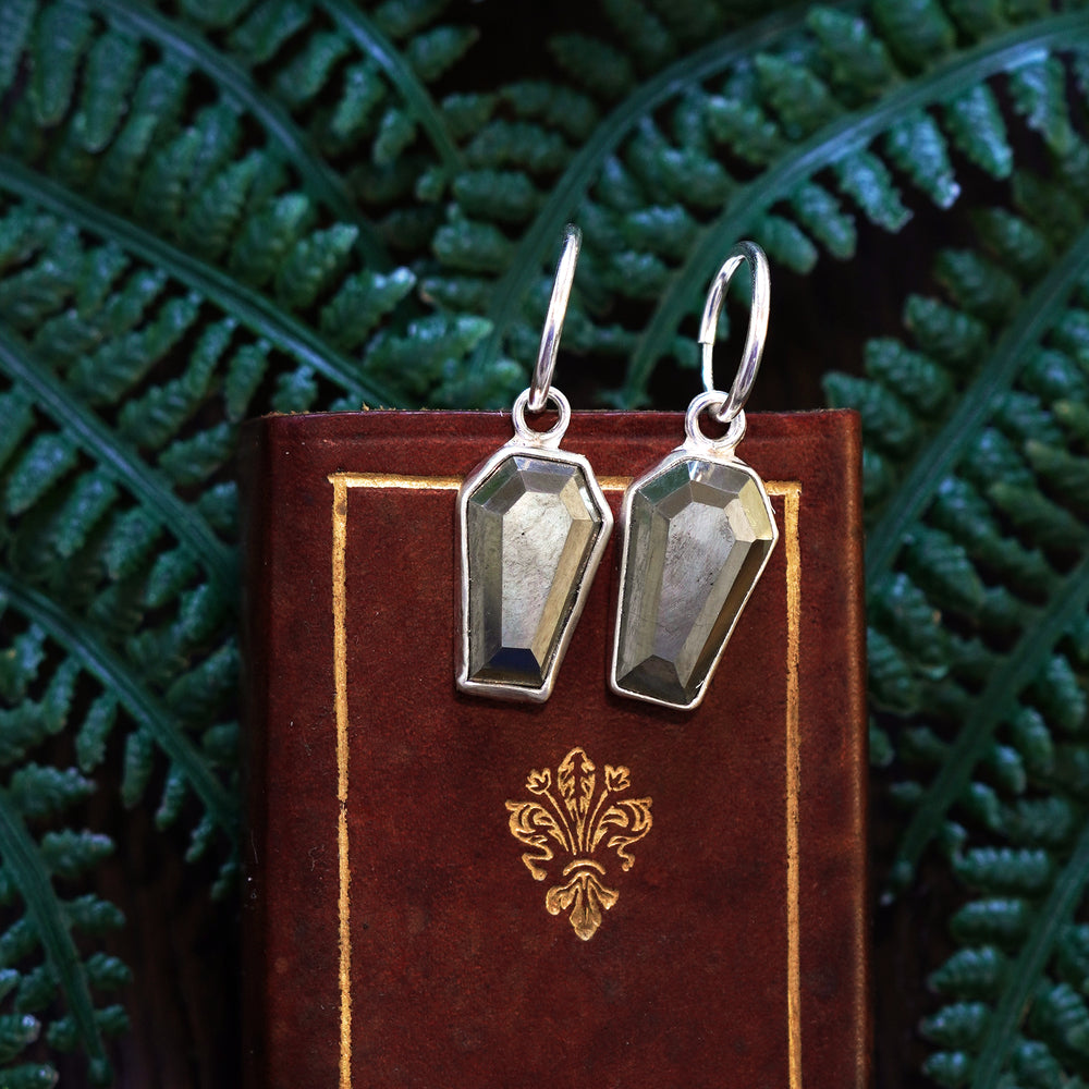 Til death do we part earrings - Pyrite
