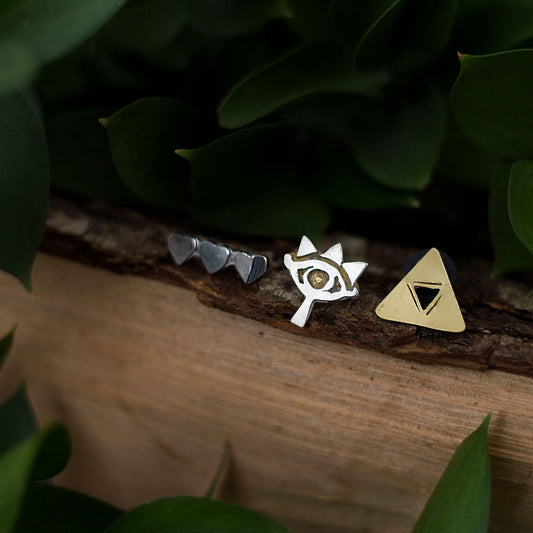 Limited edition: Zelda series pin badges