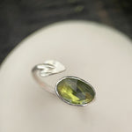 Leaf wrap ring vesuvianite