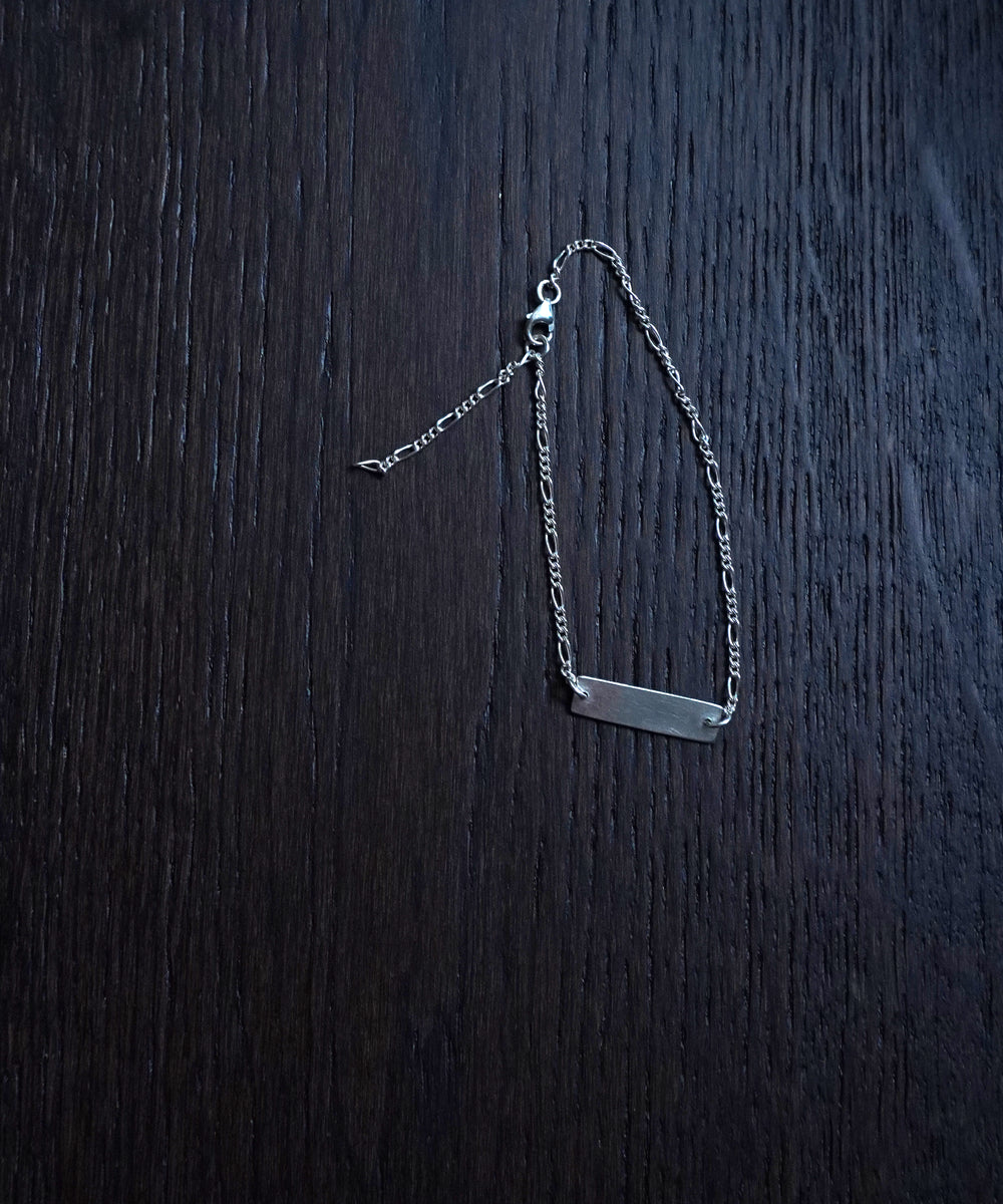 Bar bracelet