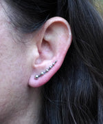 Dots ear crawler