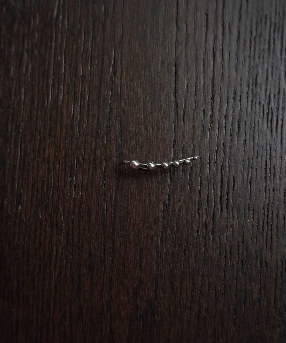 Dots ear crawler