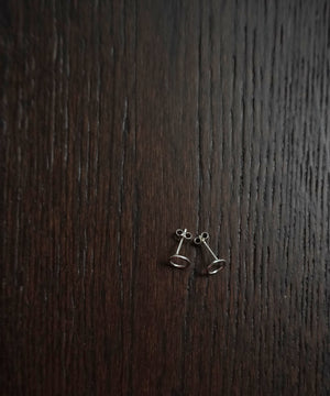 Circle studs