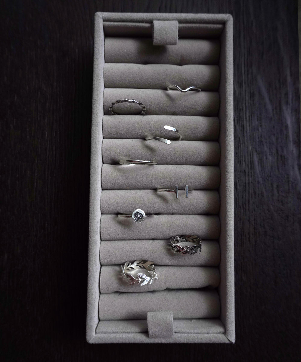 Vine ring