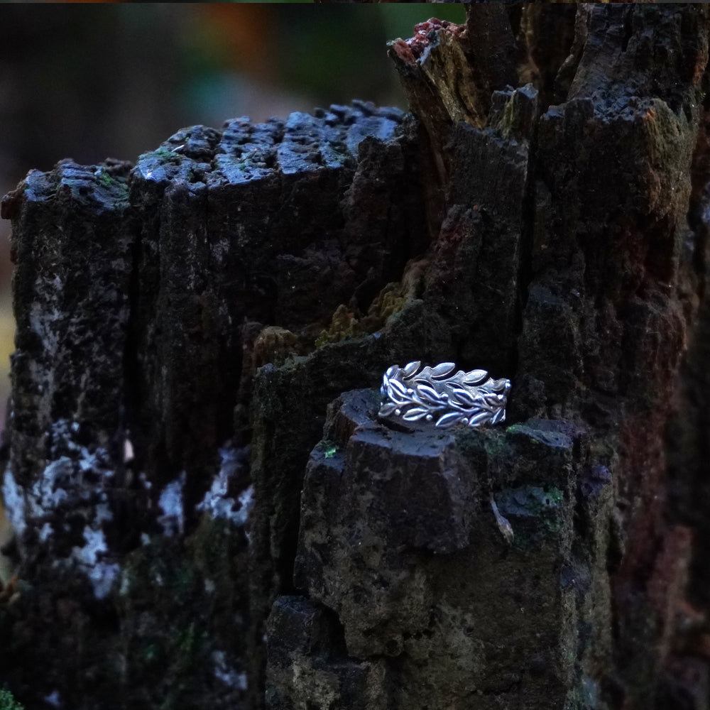 Vine ring